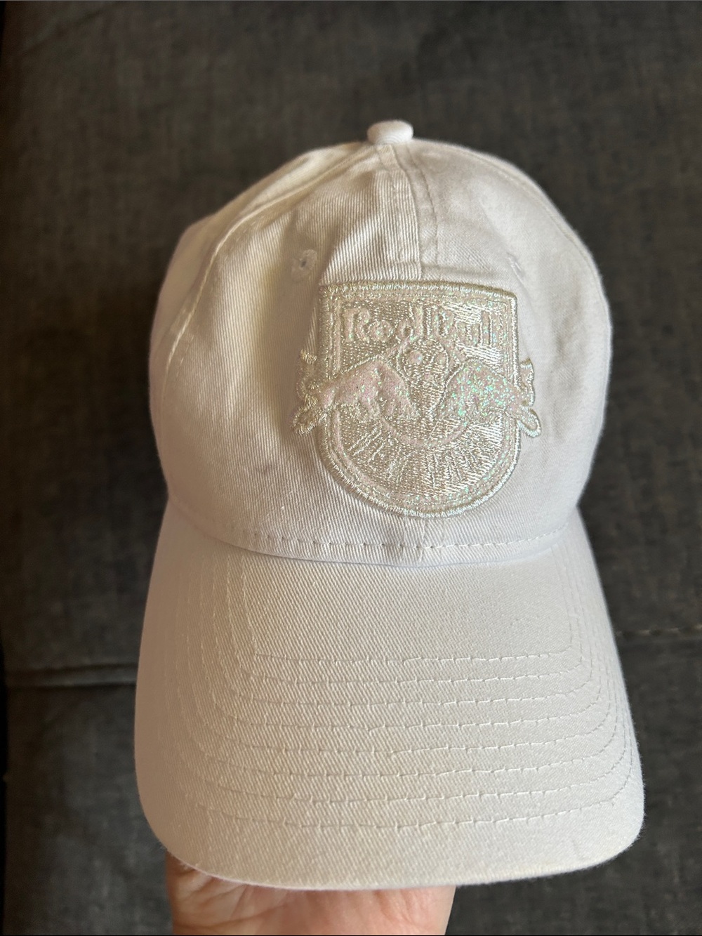 NWOT - New Era White Embroidered Red Bulls Crest Baseball Cap